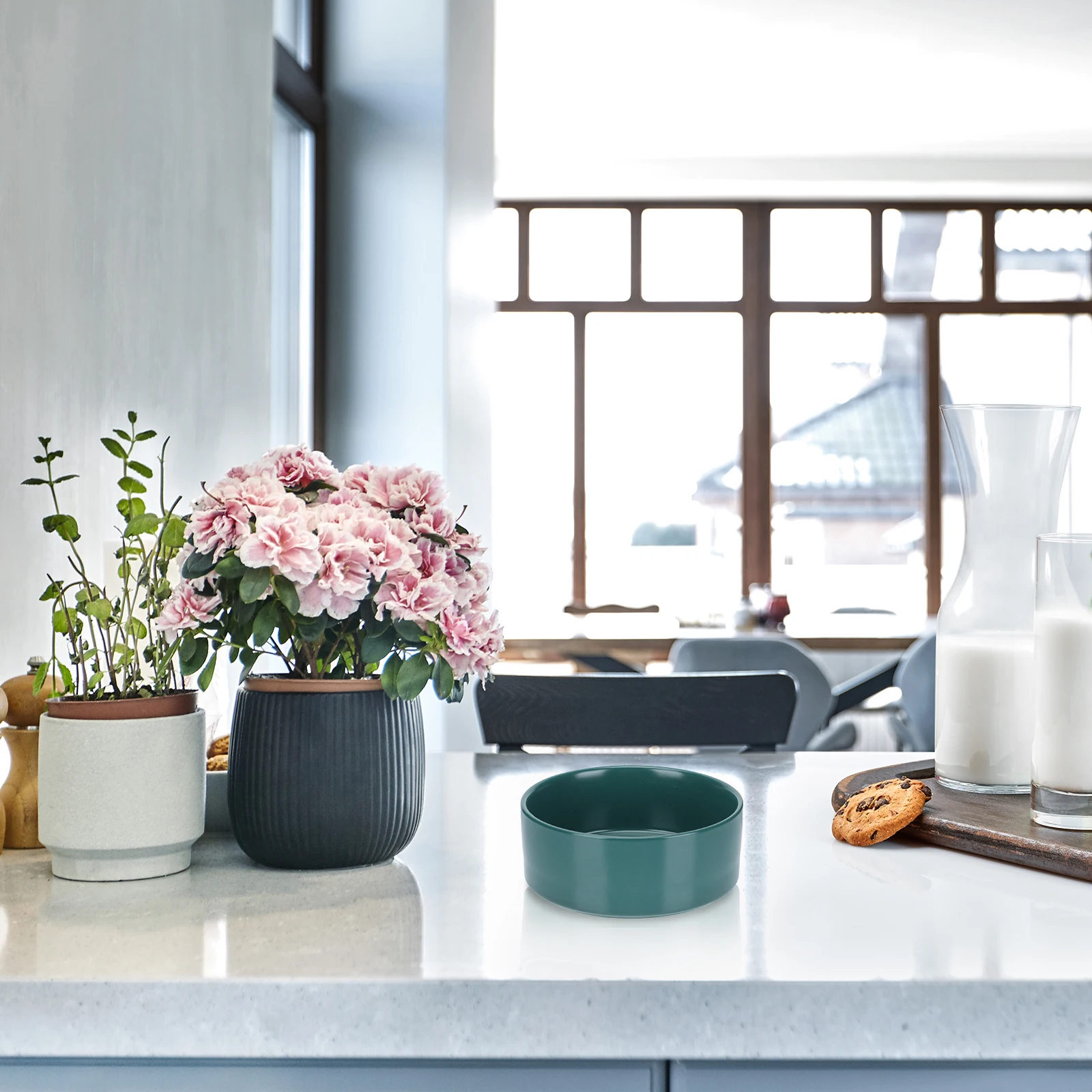 

1pc Ceramic Bowl Green Simple Rice Noodle Soup Pet Feeding Bowl For Dog Cat Food Water Container Microwave Oven Safe