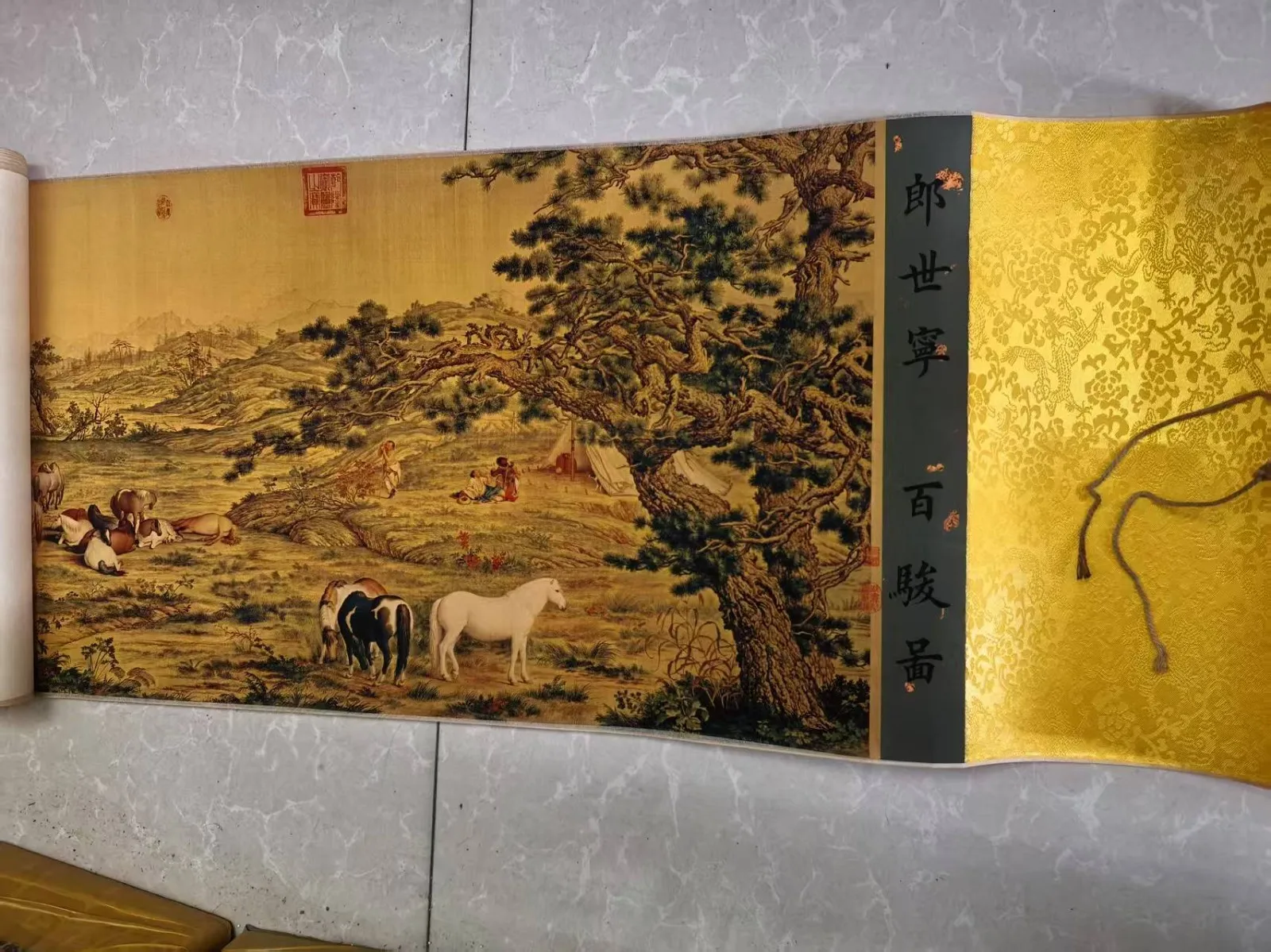 China Old long Scroll, Lang Shining's Hundred Horses Picture