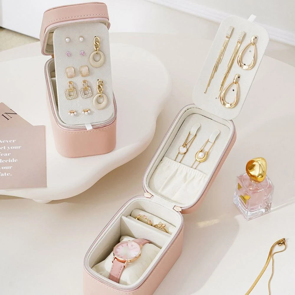 

Модная сумка для упаковки ювелирных изделий из искусственной кожи на молнии, квадратный чехол для хранения сережек, органайзер для часов, держатель для колец, подарок