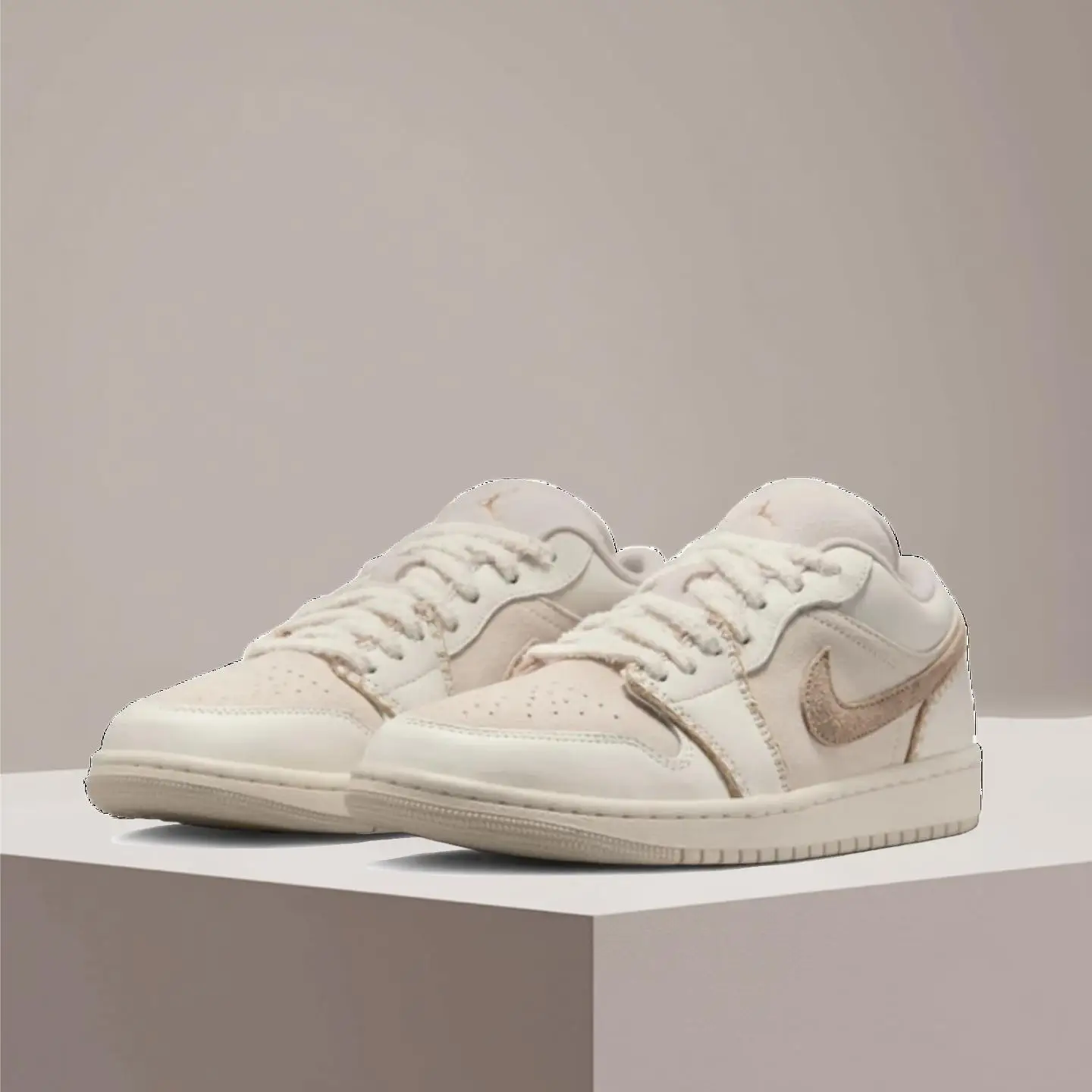 

Nike Air Jordan 1 Sneakers Stylish Athletic Cushioned Low-Top Basketball Shoes Unisex Style HV4268-120