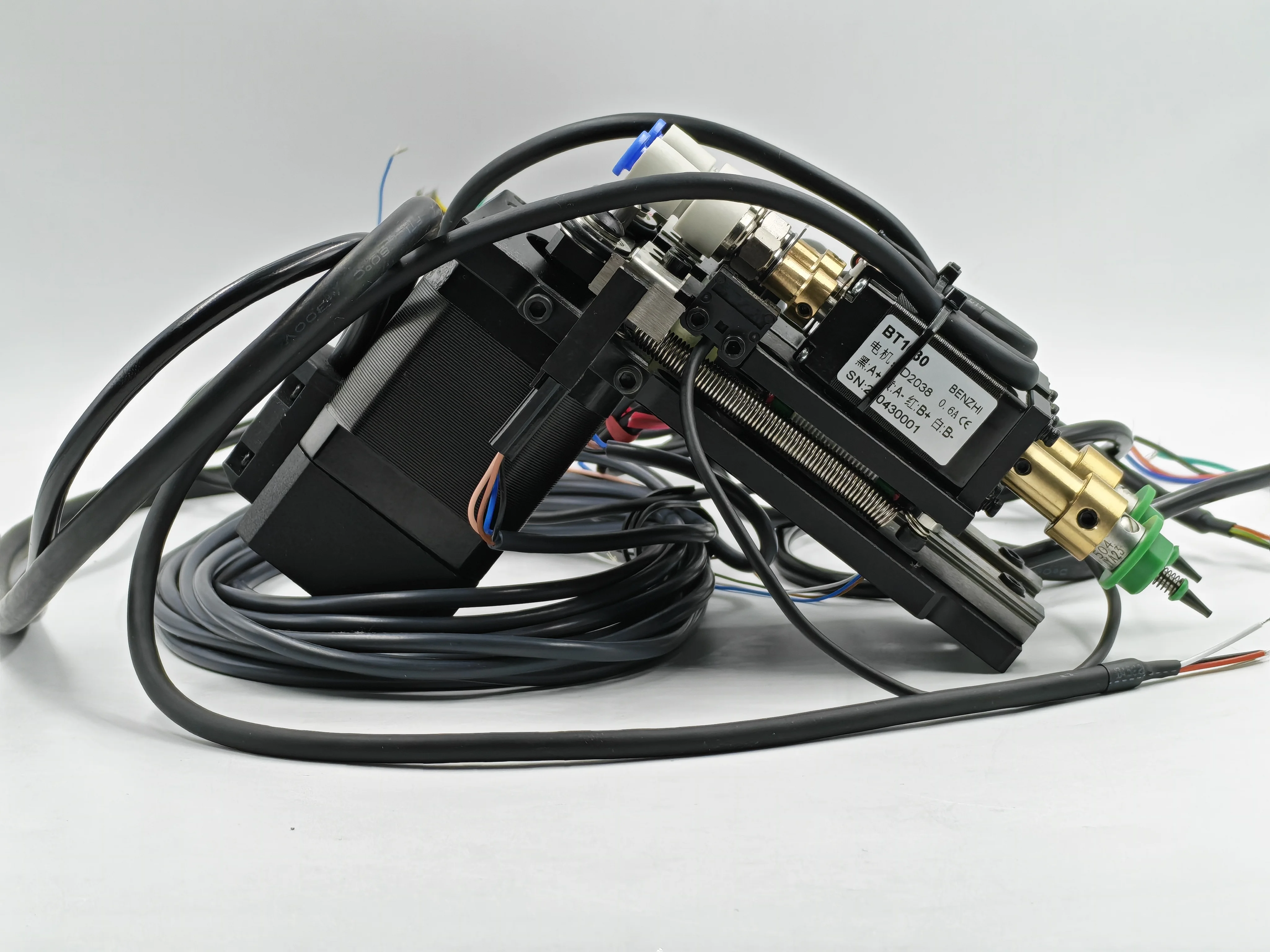 SMT Customizable NEMA8 Stepper Motor Pick and Place Z-Axis R-Axis Linear Rotary Robotic Arm Placement Pneumatic Mounting Head