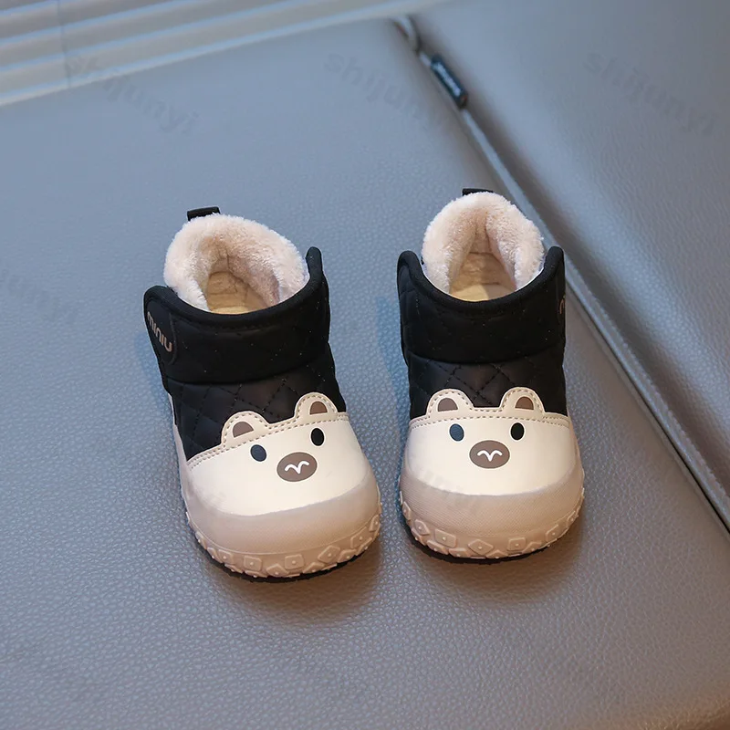 2025 جديد الشتاء الطفل الثلوج الأحذية الكرتون الحيوان الدافئة أفخم لطيف الاطفال أحذية لينة وحيد موضة طفل الفتيات الفتيان حذاء من الجلد