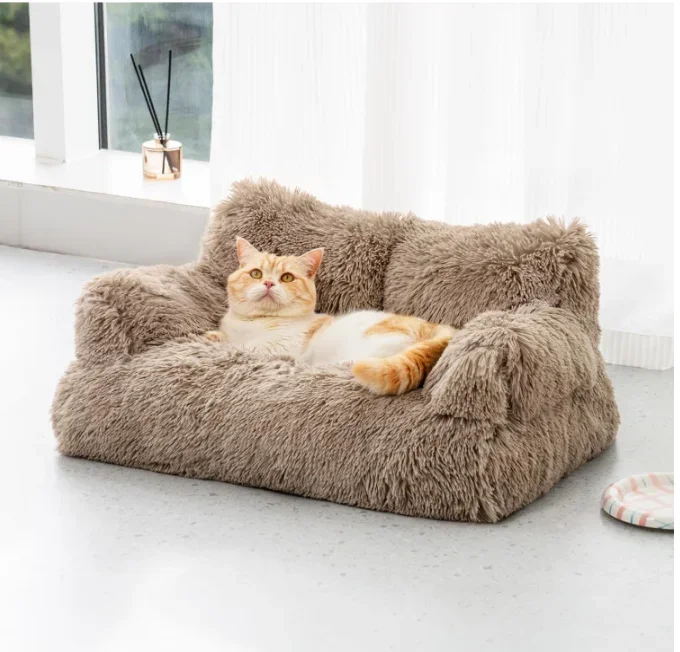 Medium Small Cat Couch Warm Washable Pet Bed  Indoor Anti-Slip Bottom Soft Dog Sofa Bed With High Quality