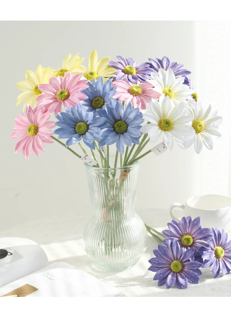 15-teiliges Set Feuchtigkeitsspendende Künstliche Chrysanthemen-Gänseblümchen-Blumen, Brautstrauß, Hochzeitsdekoration, Party-Blumenarrangement, Wohnaccessoires – Detail 8