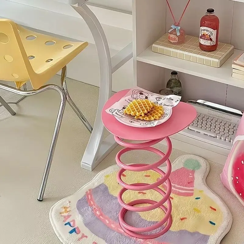 Nordic Creative Small Side Table Ironwork Spring Small Coffee Table Compact and Space-saving Can Be Easily Stylish Table