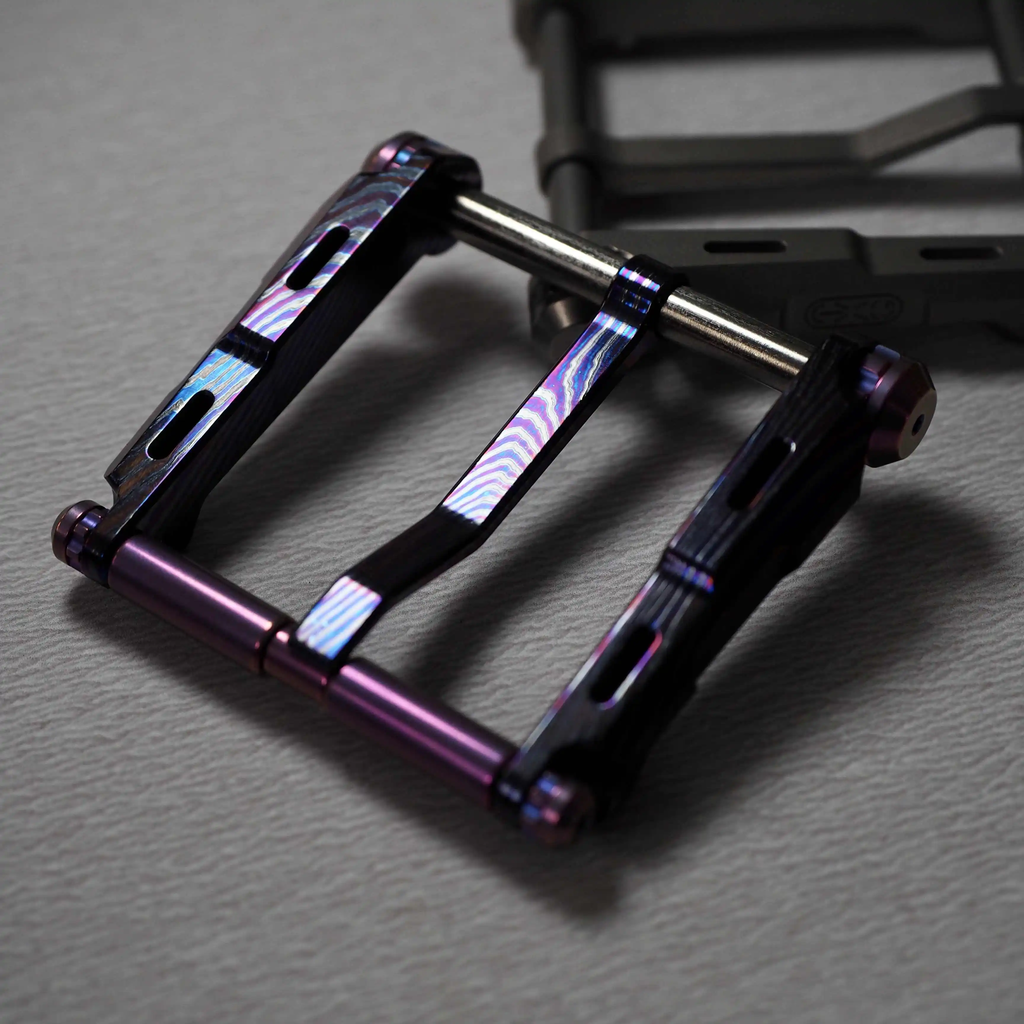 

1 Piece TItanium Belt Buckle fit Strap of 40.5mm