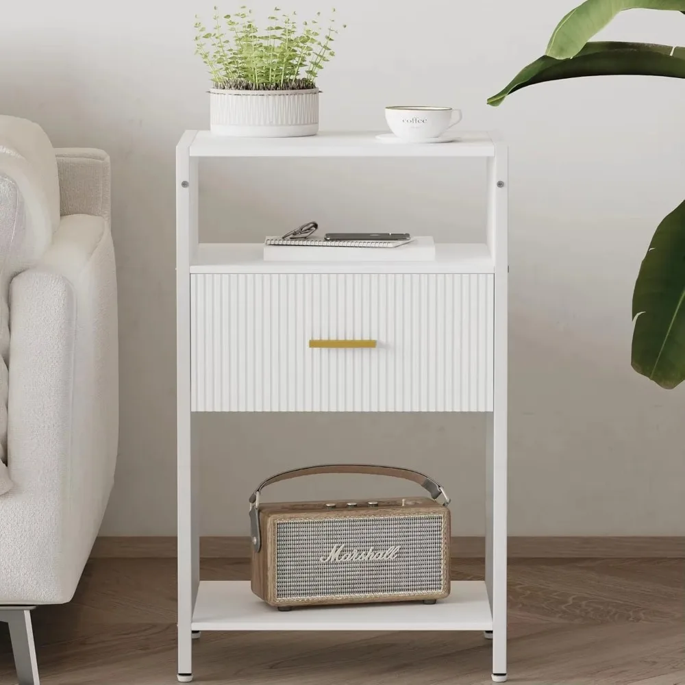 

White Side Table, Modern Nightstand with Drawer, Fluted Bedside Table with 3 Storage Shelves for Living Room, Bedroom (White)
