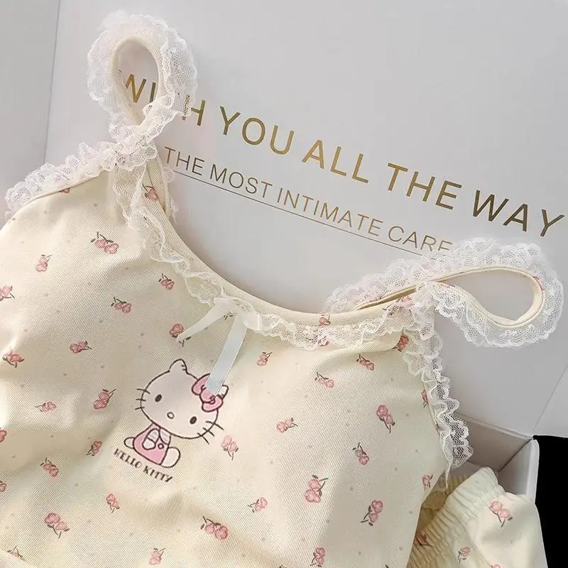 Пижамный комплект Sanrio Hello Kitty Kawaii Пижамный комплект из 2 предметов Домашняя одежда Шорты на слинге Кружева Милая летняя нагрудная подушка Жилет Домашняя одежда