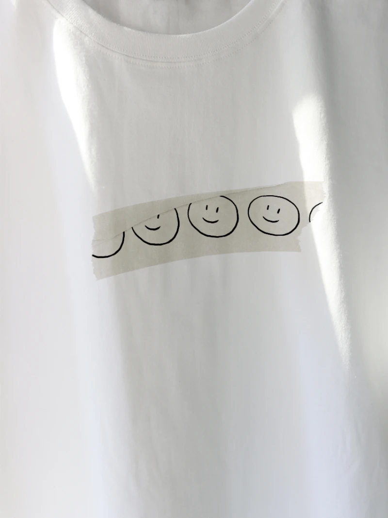 

2025 Summer New creative and fun smiling face printed T-shirt cotton fashionable loose short-sleeved men's and women's top