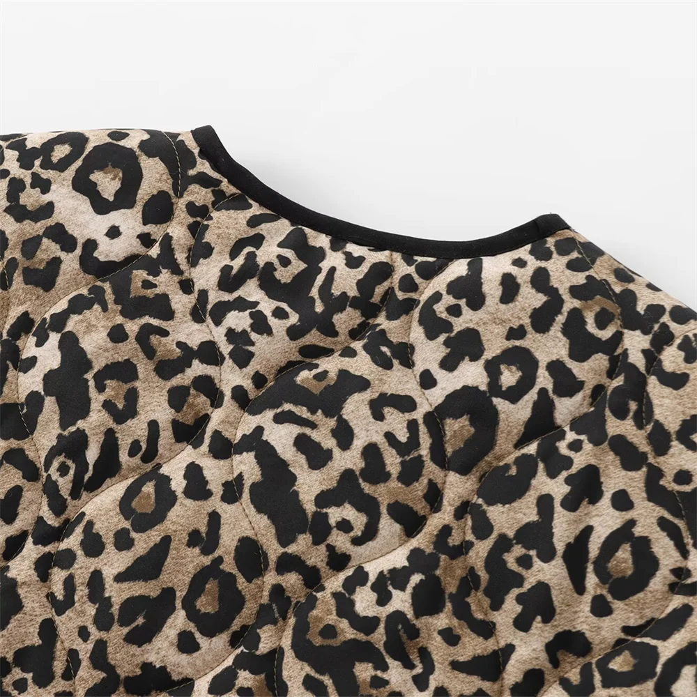 PB&ZA2024 autumn new women\'s clothing style slim fit warm loose leopard print round neck cotton jacket top