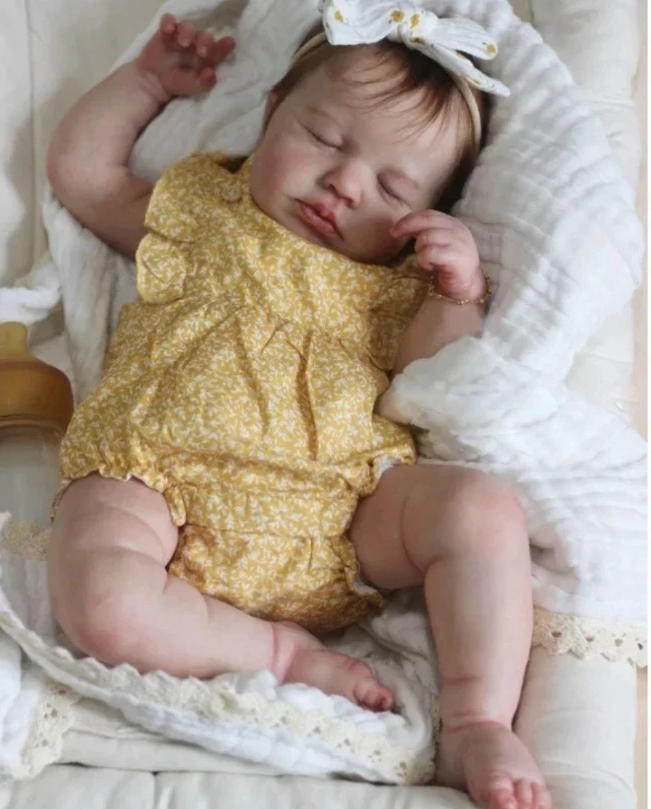 

Festive Christmas Gift: Lifelike 48cm Collectible Reborn Doll in Hand-Sewn Yellow Dress, Premium Handcrafted Figure