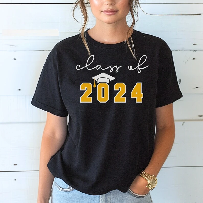 2024 Graduation Shirts Grad Tees Class Family Shirts Custom Tees T-shirt for Graduation Family Graduation Ceremony Keepsake Tops