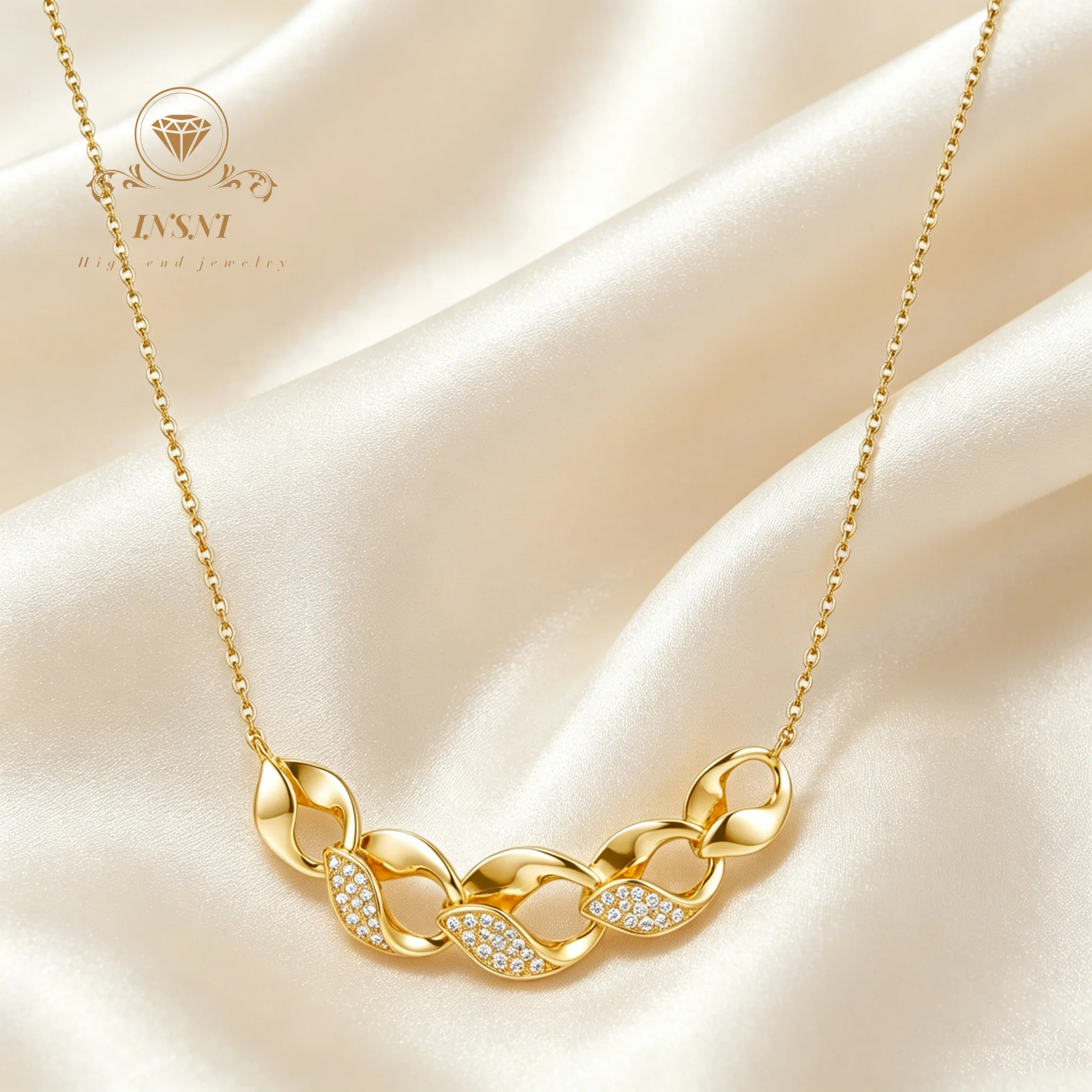 Geometric Interlocking Necklace Women's S925 Silver Mozzarella Flash Exquisite Versatile Fashion Light Luxury Collarbone Chain