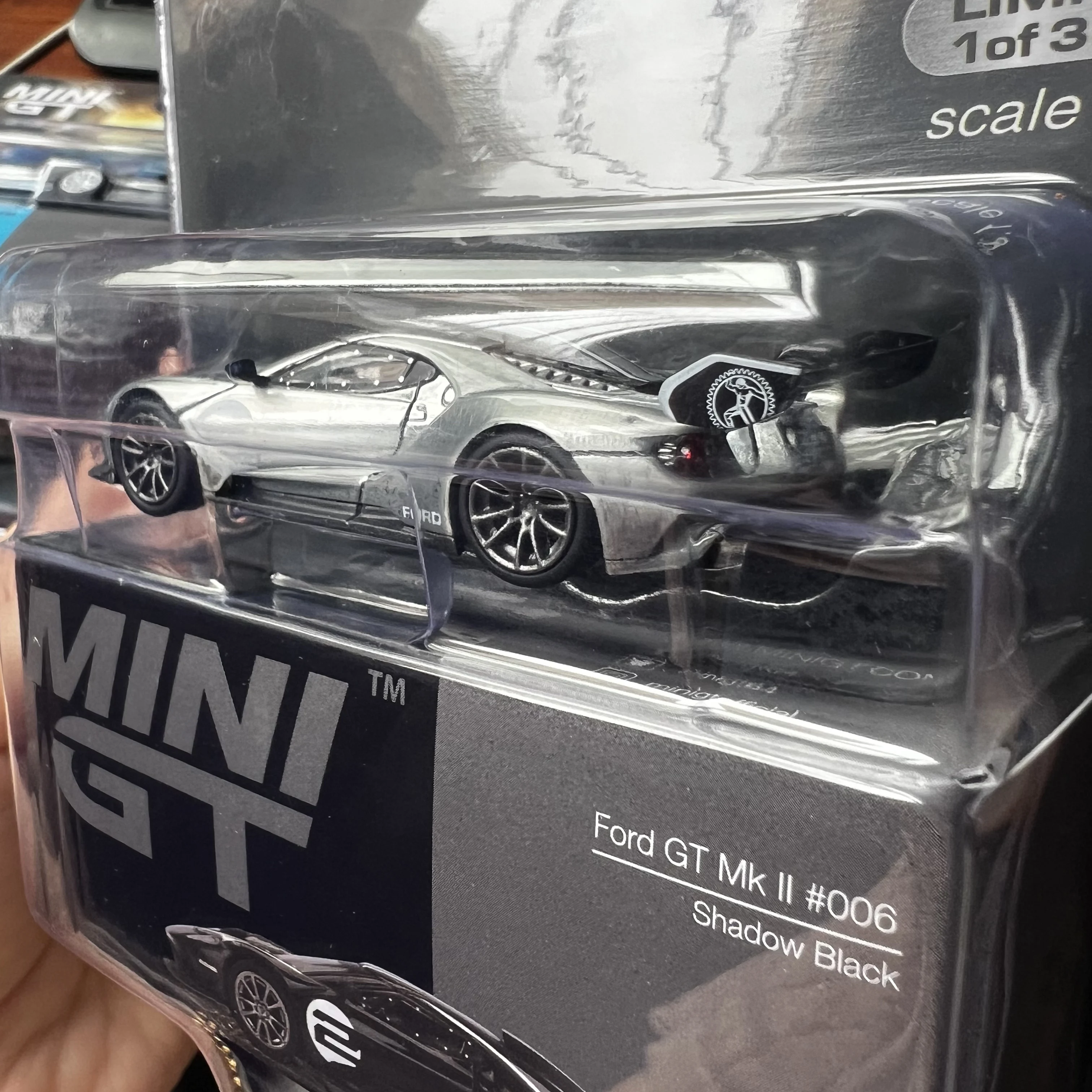 MINIGT TSM 1:64 Ford GT Mk II gulf  297 Diecast Model Car