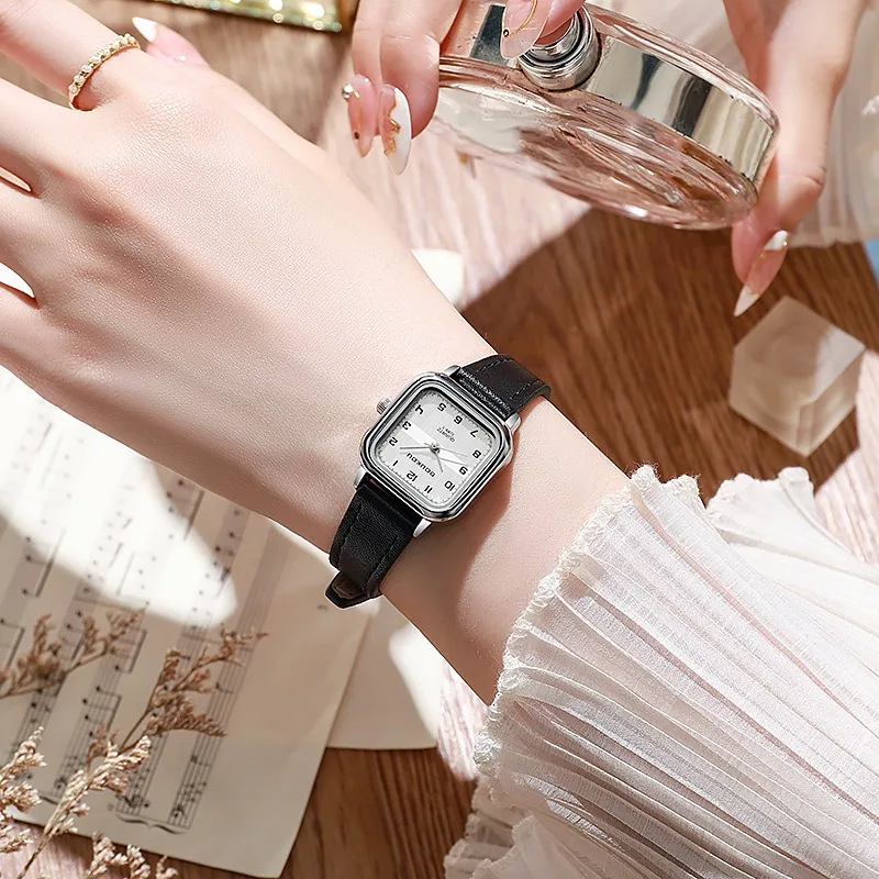 

Простой арабский квадратный маленький циферблат, кожаный ремень, кварцевые часы, наручные часы, женские часы, повседневные часы, подарочное платье Montre Femme