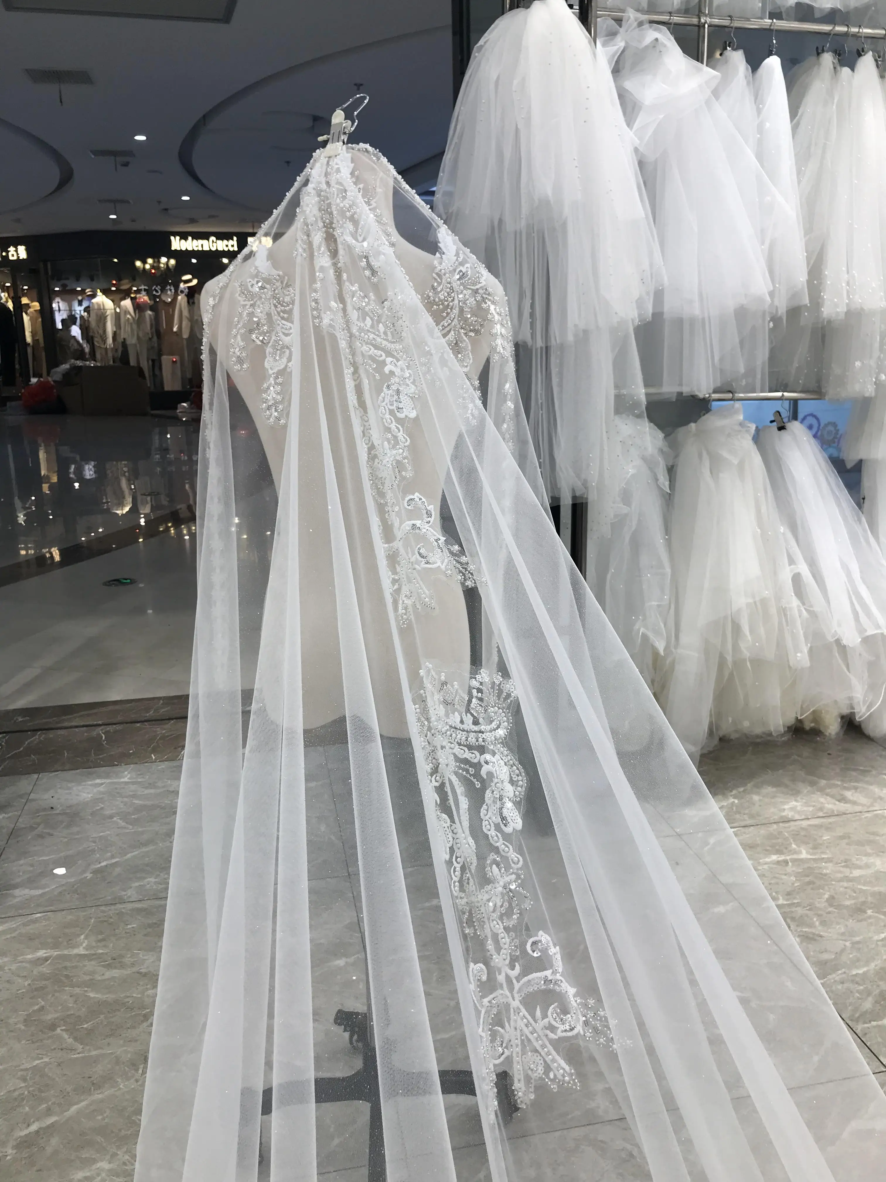 Kisswhite Nuovi veli da sposa lunghi e grandi con cristalli di perline di pizzo Veli da sposa da 3x4 metri