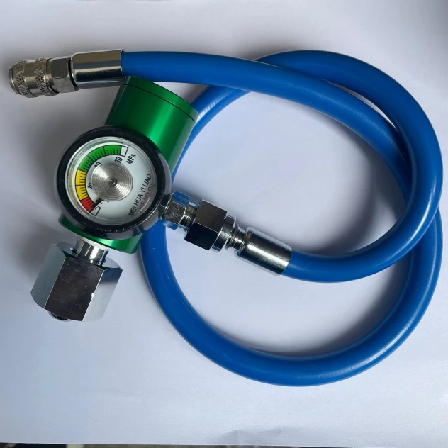

Ambulance transfer respirator oxygen tube pressure reducing valve