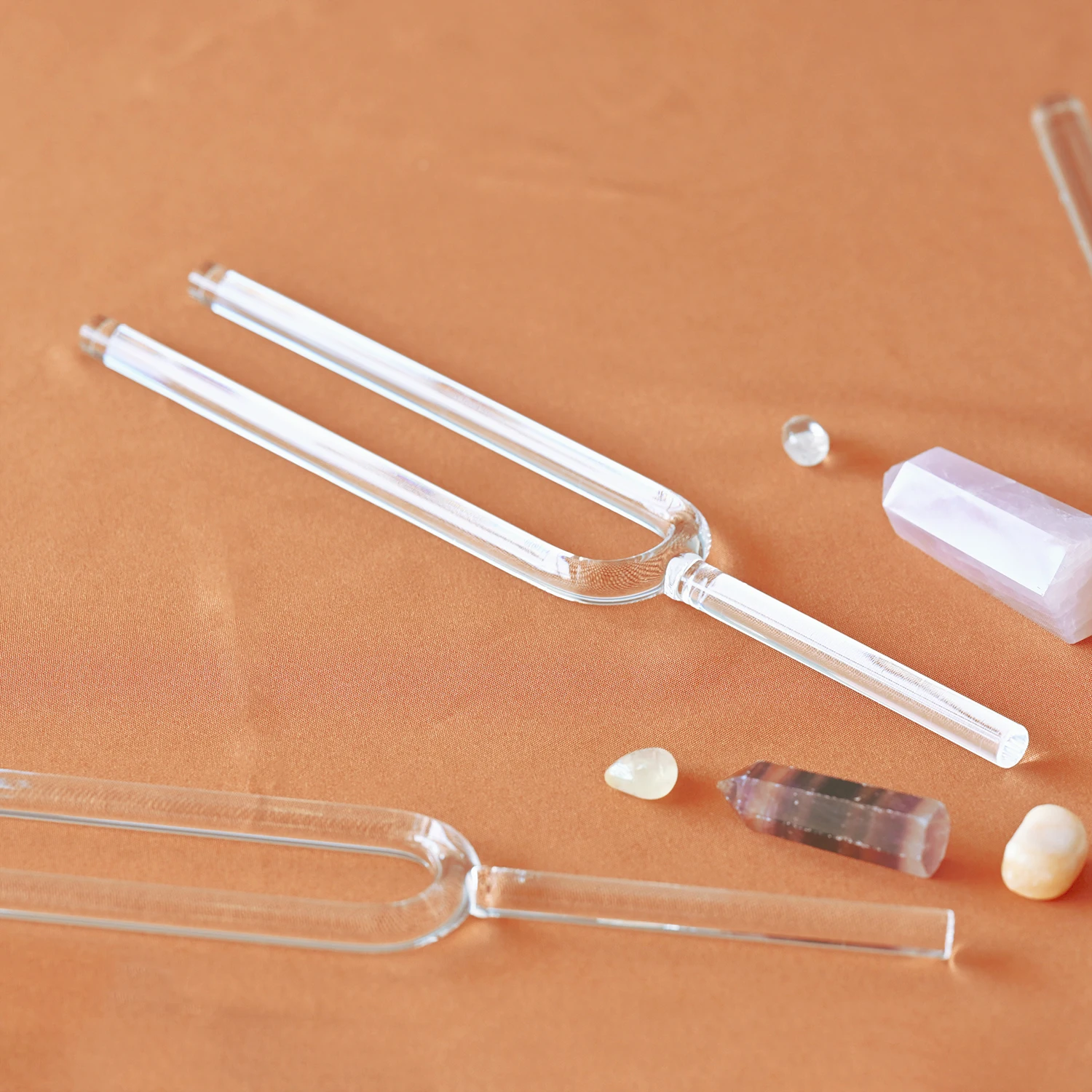 Jinfang High Purity 8-30mm Crystal Tuning Fork for Sound Bath Healing and Meditation