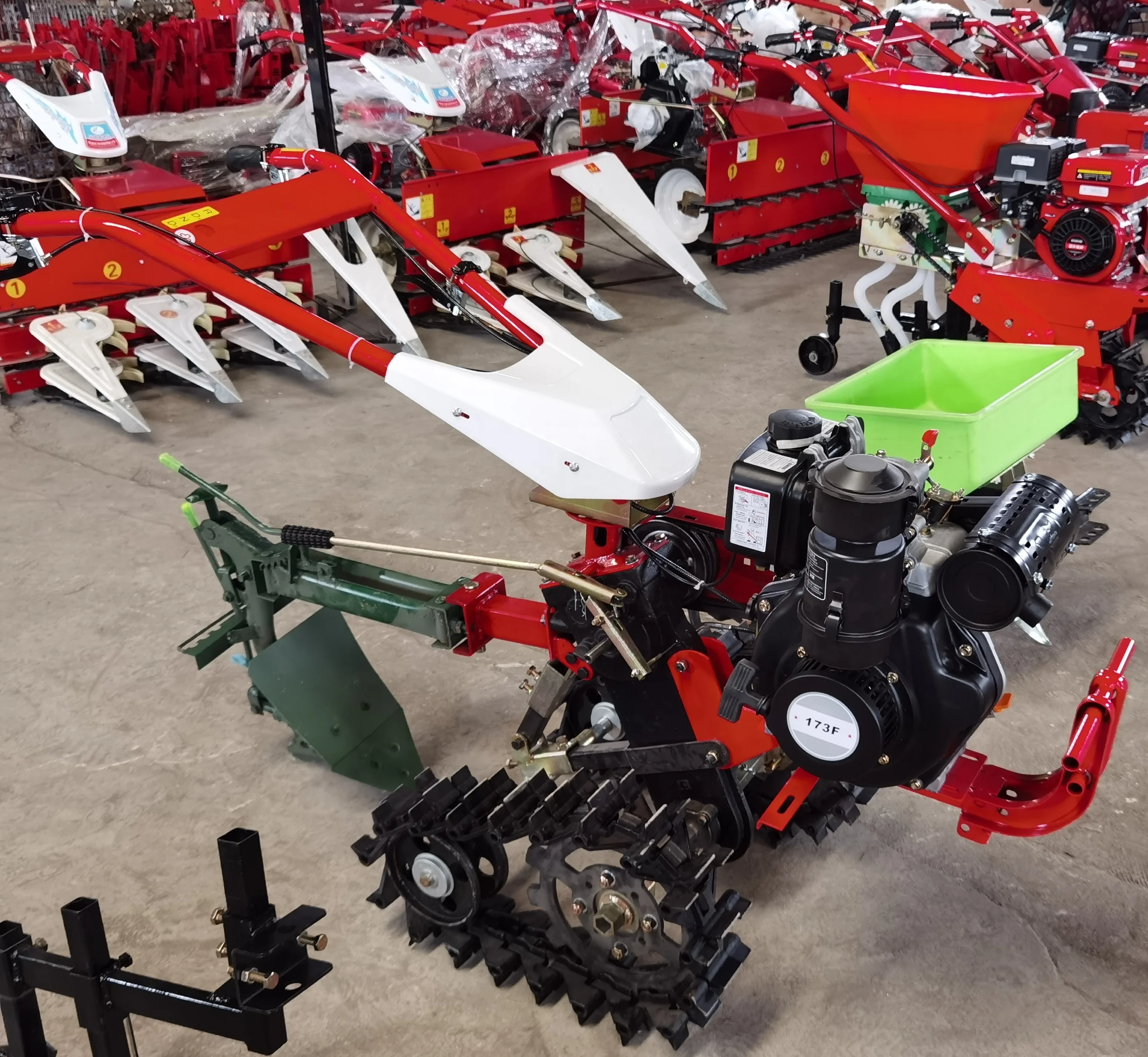 Multifunction 173F/7HP Air-cooled Diesel Engine Double Chain Track Rail Micro Crawler Power Tiller Cultivator Furrowing Machine