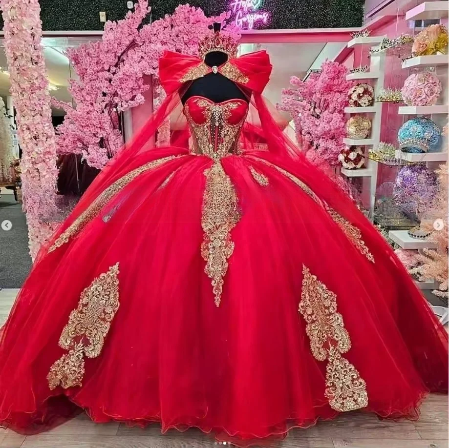 

Красные блестящие платья принцессы Quinceanera с накидкой и аппликацией в форме сердца, корсет Vestidos De 15, Anos, индивидуальный заказ