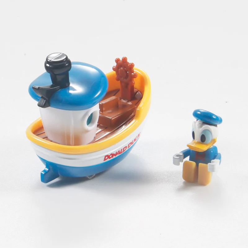 TOMY Tomy doll alloy small car model toy display 04 Donald Duck sailing car, adult collection display, children's toys