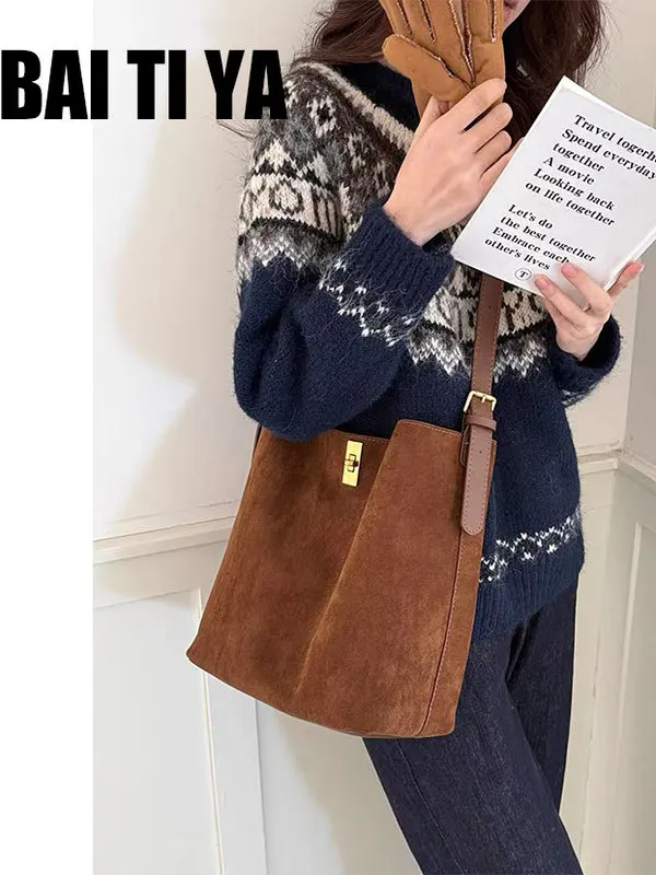 

Корейская сумка-тоут для города, женская, осенне-зимняя, из высококачественной замши, ретро-стиль, простая, вместительная, на одно плечо...