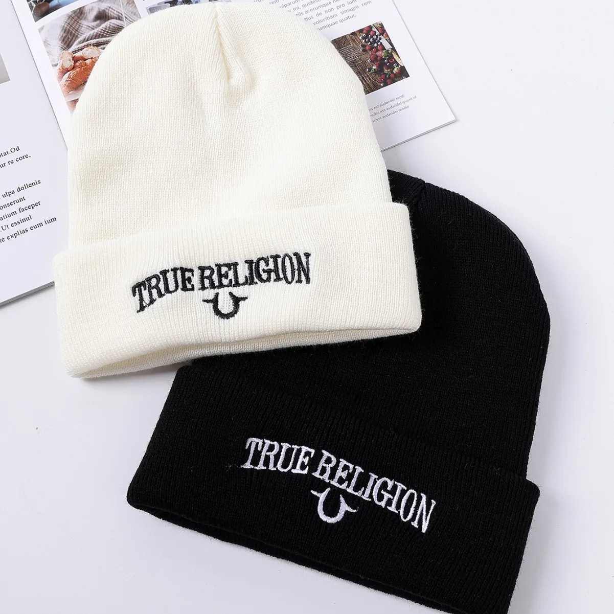 1pc Personalized Letter Embroidery Casual Knitted Hat