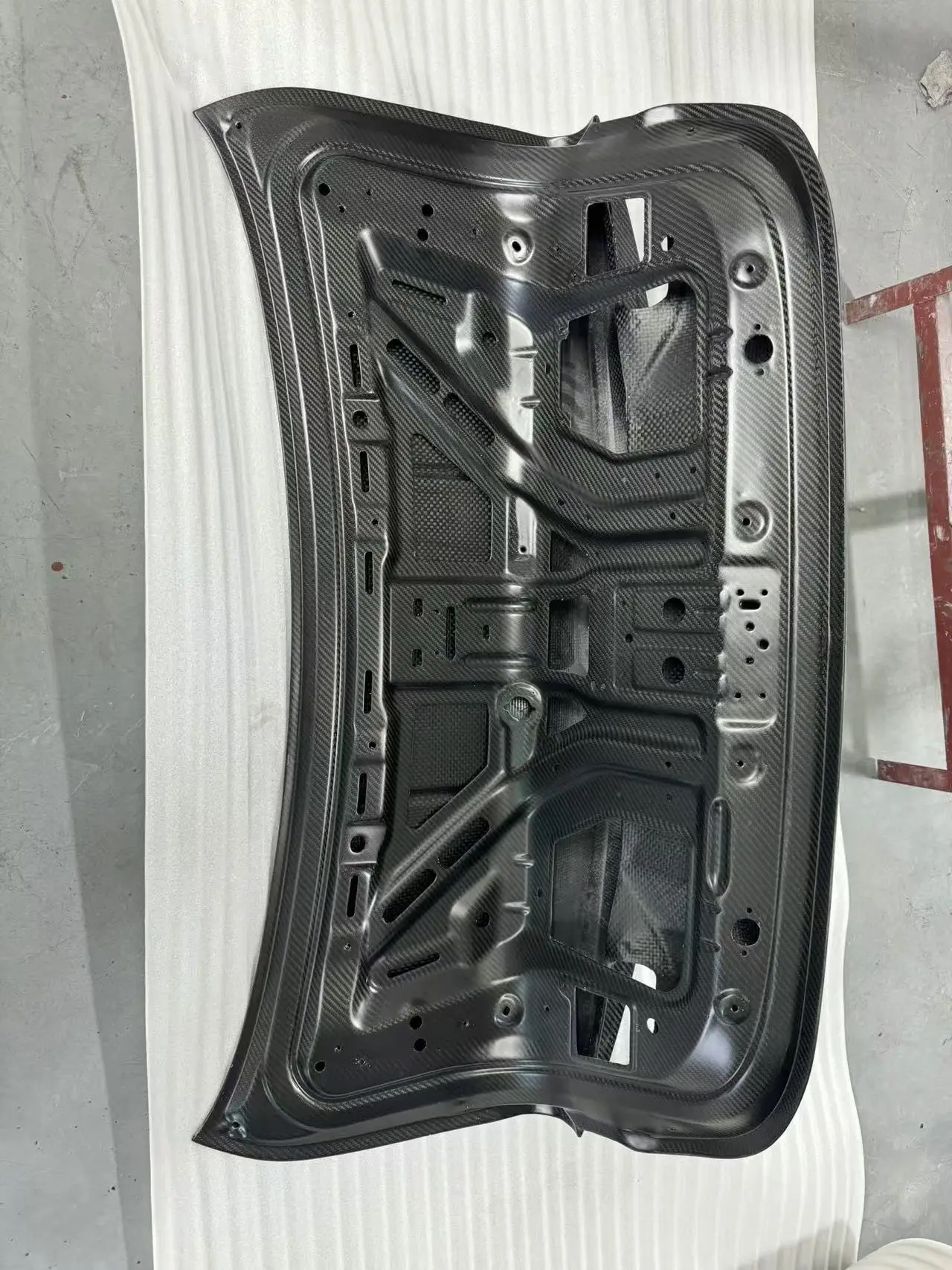 Good Fitment CSL Style Dry Carbon Fiber Trunk Lid Cover for 4 Series G22 G82 M4 2020+ Car Replacement Rear Trunk Lid 6