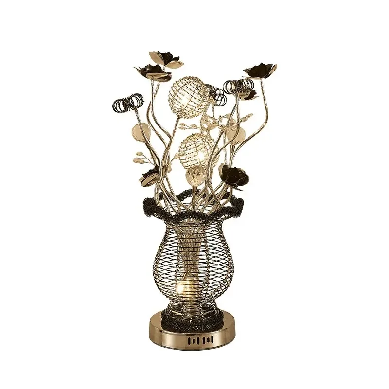 

Warm table lamp, aluminum wire woven handicraft LED bedroom bedside lamp, living room decorative lamp simple color change