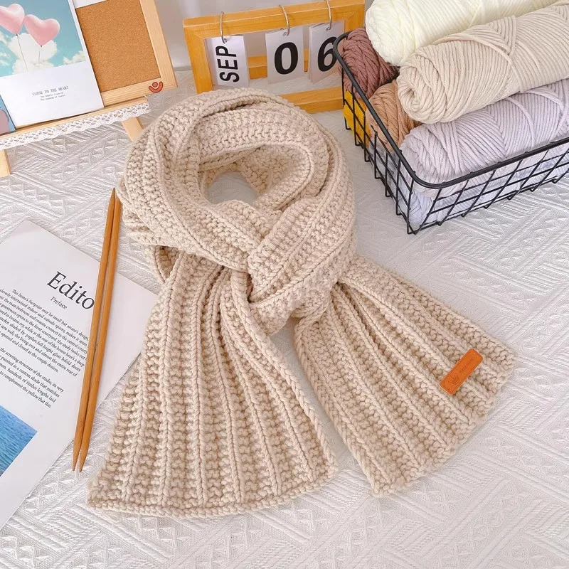 Thumbnail 3 - #69 Yarn Spools Comparison Guide