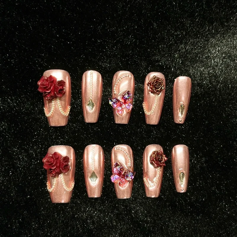 10 Uds. De uñas postizas hechas a mano 3D Borgoña rosa mariposa, cadena brillante con diamantes de imitación, ataúd medio para mujer, desmontables
