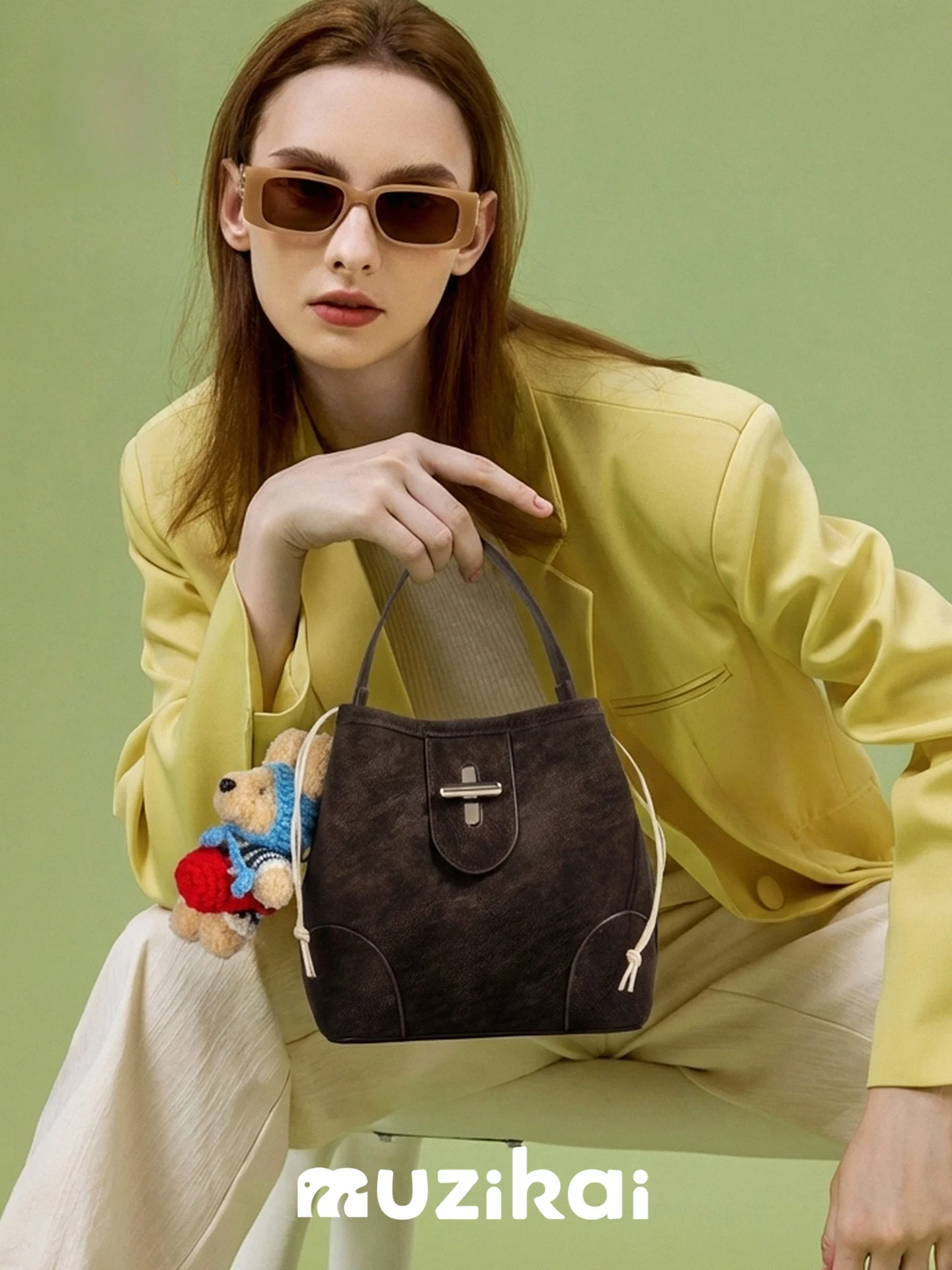 MuziKai Commuter Women's Bucket Bag Simple Fashion Shoulder Crossbody Bag Elegant Business Style Daily Use PU Leather