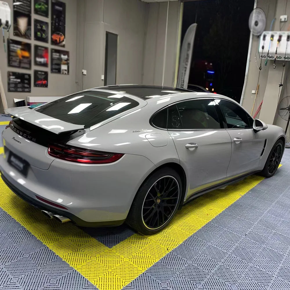 WRAPMASTER 1,52 * 18 Meter helles Nardo-Grau PET-Glanz-Auto-Vinylfolien-Designs