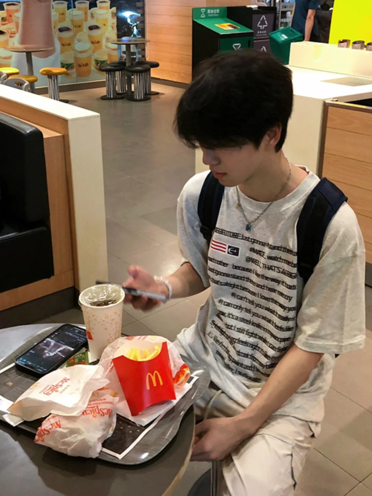 Cleanfit White ey ort Sve Men's T-irt Summer Street Sle f Sve Trendy Top for Teenagers Loose Fit round Ne