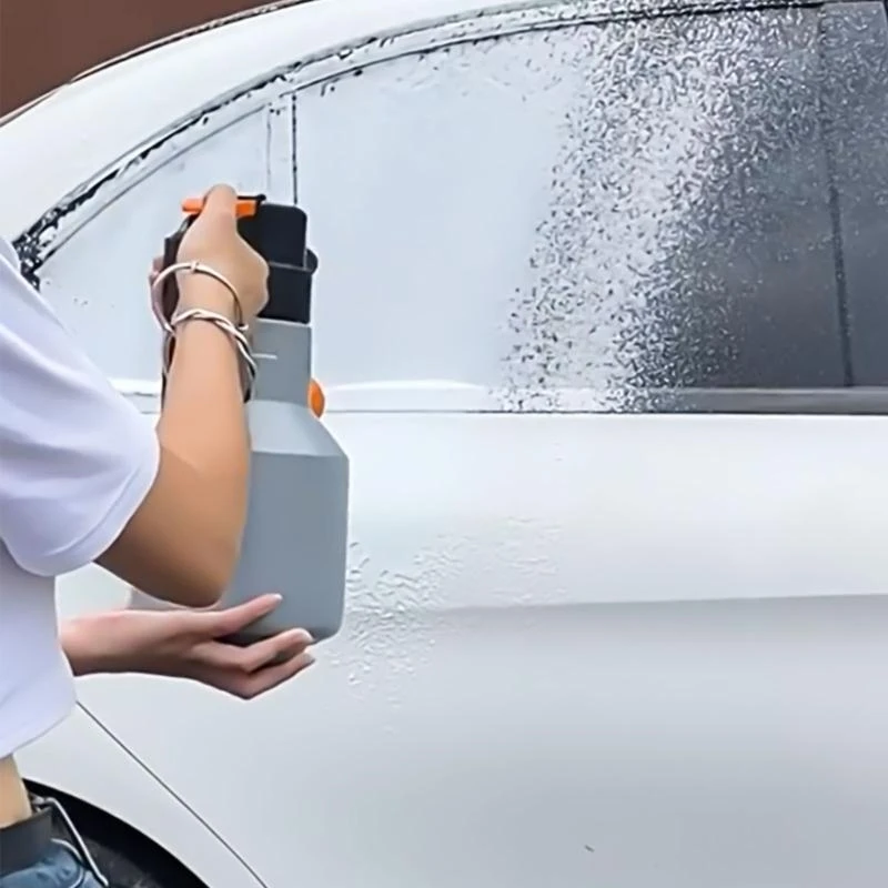 

A2UC Electric Car Foam Sprayer 2Liters Handheld Foamer Перезаряжаемая батарея, питательные пены для мытья автомобиля для мытья