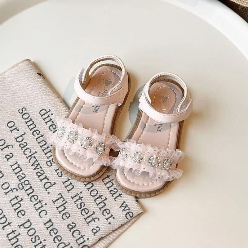 

Elegant Girl Sandals Children Lace Pleated Princess Dress Sandals Summer Fashion Kids Rhinestone Pearl Flat Open-toe Sandals Hot