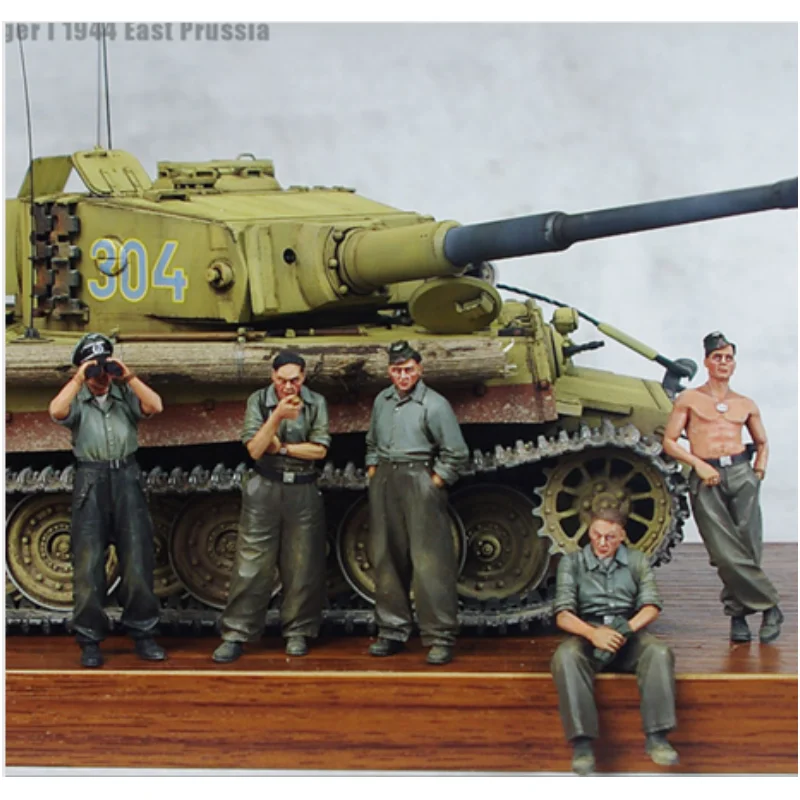 

1: 35 Die Casting Resin Model Assembly Kit, GK, Army Tank Soldier (5 People), Unpainted, Large Kit