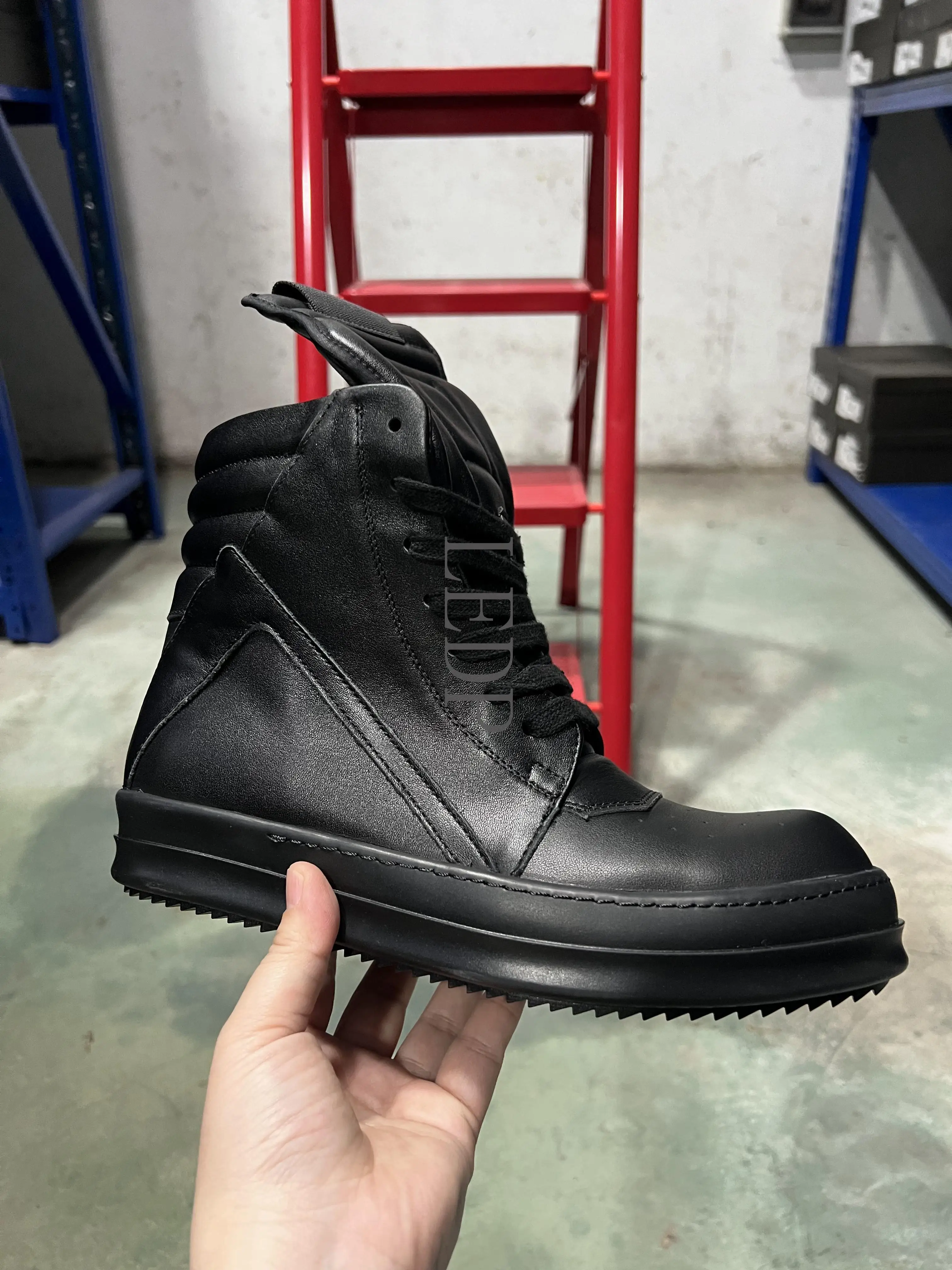Brand Casual Men Shoes All Black Leather Women High Top Sneakers Classic Black Sneaker Fashion Zipper Luxury Designer Ankle Boot