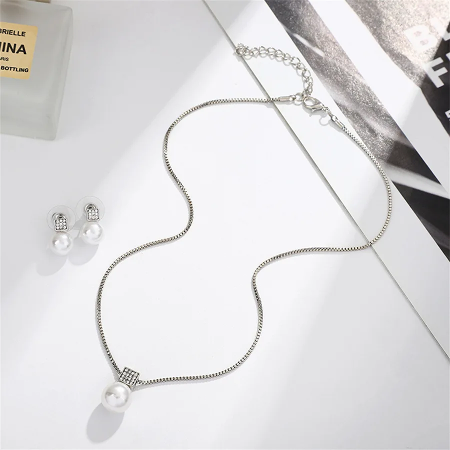 3pcs Set New Arrival Fashion Geometric Square Zircon Pearl Necklace Stud Earring for Women Luxury Wedding Bride Jewelry Set Gift image 2