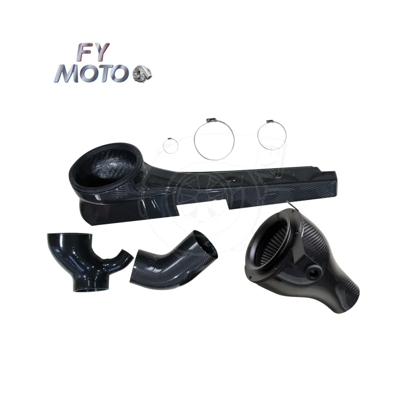 مدخل ألياف الكربون لسيارة VW Golf Mk8 (R) 2.0T #4