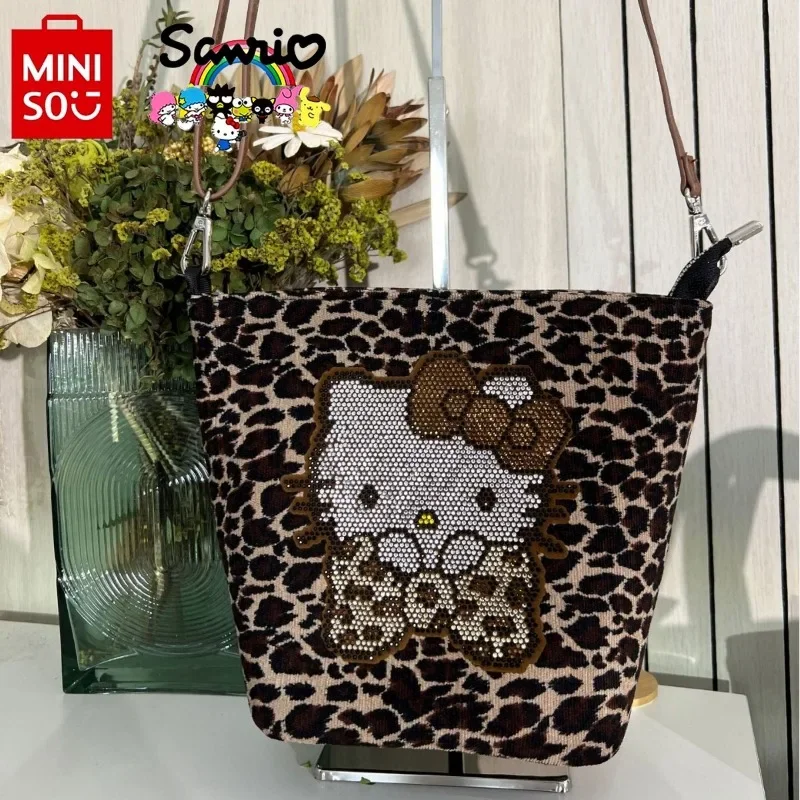 HelloKitty 2025 New Women's Bucket Bag Fashion High Quality Diamond Set Women's Crossbody Bag Cartoon Large Capacity Storage Bag