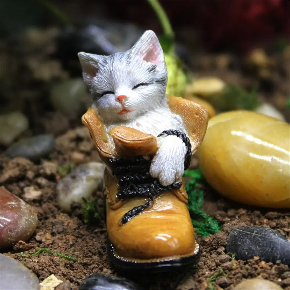 Animal Resin Miniature Sleeping Cat Kitten Pose Flowerpot Scene Small Model Office Desk Figurines Decorative Craft Home Decor