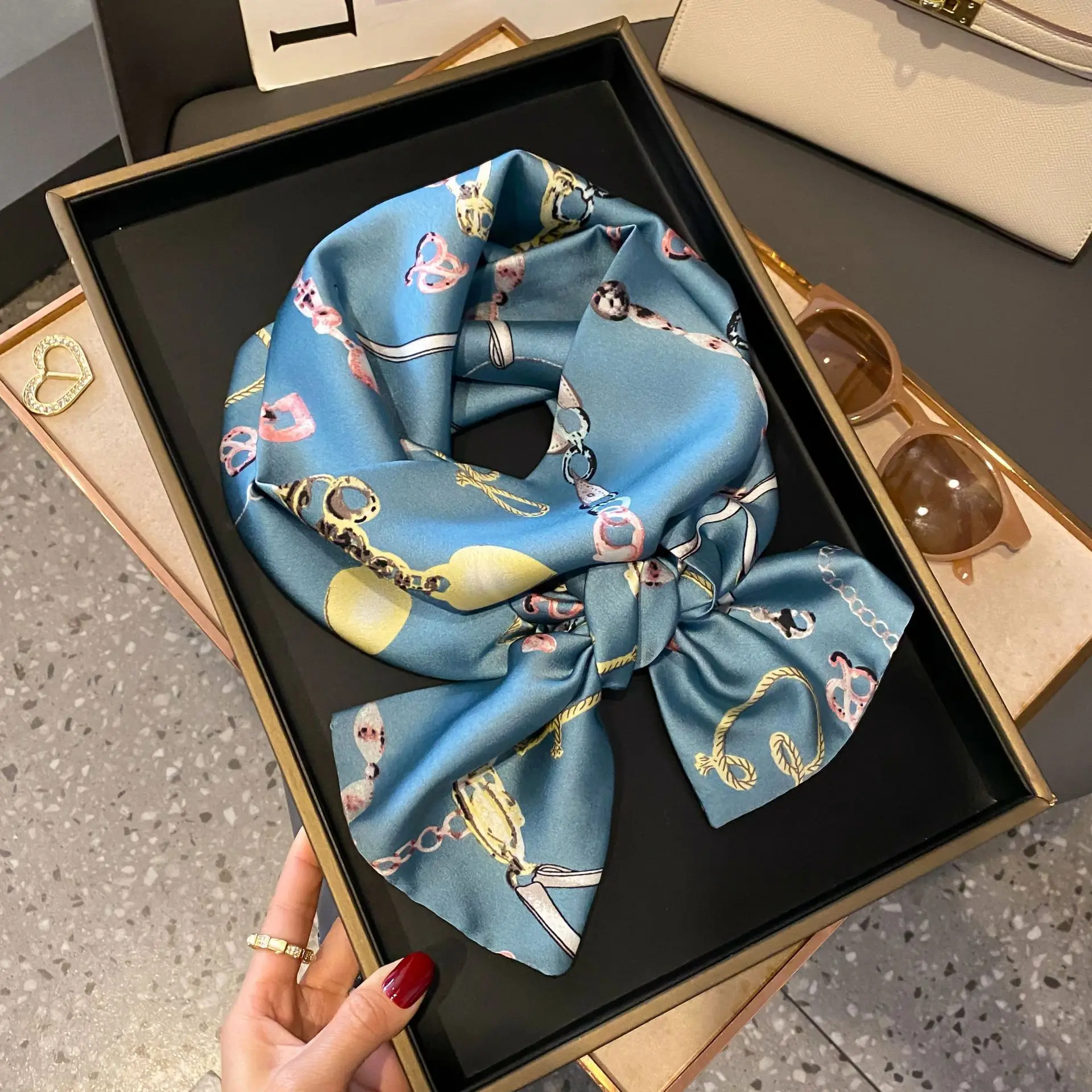Luxus Hahnentritt Druck Nachahmung Seide Schal Stirnband Halstuch Foulard Weibliche Haar Schals Krawatte Dünne Schals Weiche Satin – Detail 20