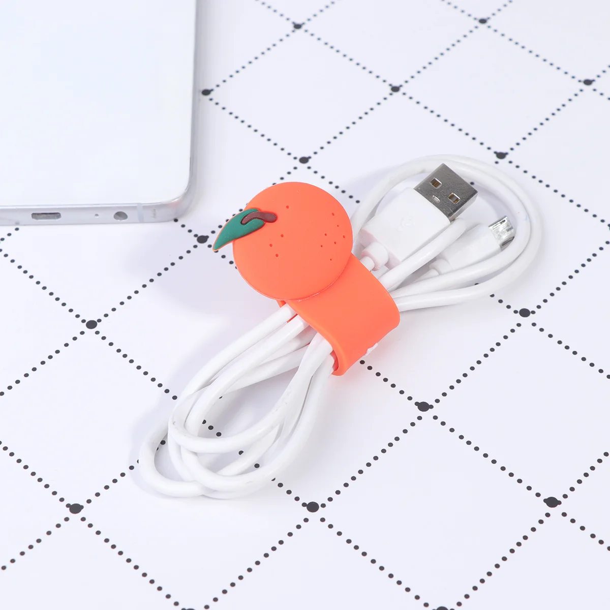 

2Pcs Silicone Headphone Cord Organizer Cable Winder Cartoon Data Line Storage Mini Lightweight Compact Practical Orange