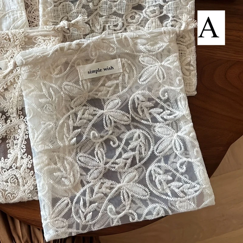 A Apricot Lace Embroidered Single-Layer Drawstring Small Cloth Bag Storage Bag Storage Bag