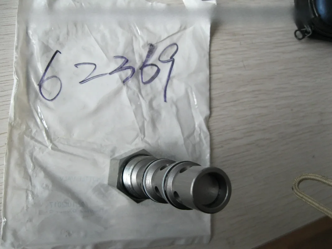 62369GT Shuttle Valve S100~ S125 Three-way Four-way Shuttle Valve, Original New