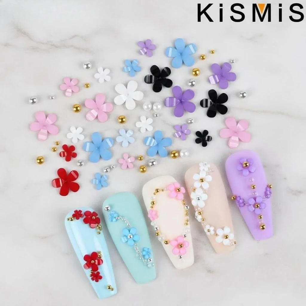 200Pcs Multi-size White Flower Nail Resin Flower Acrylic Nail Art Decorations Gold Silver Beads