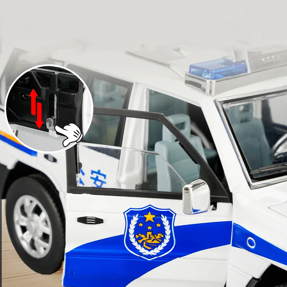 1:18 Pajero SUV Policyjny Model Samochodu ze Stopu Metalu, Odlewany, z Dźwiękiem i Światłem, Zabawka dla Dzieci, Pojazd