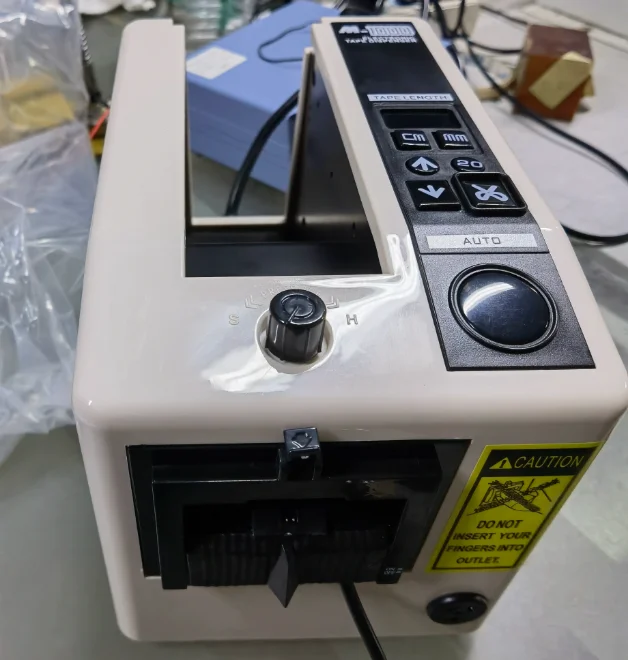 M1000 Automatic Tape Dispenser Masking Clear High Temp Tape Square Cutting Machine