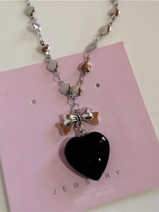 Black love necklace sweet cool Female Minority design sense splicing clavicle chain Spice Girl chain fashion hip hop